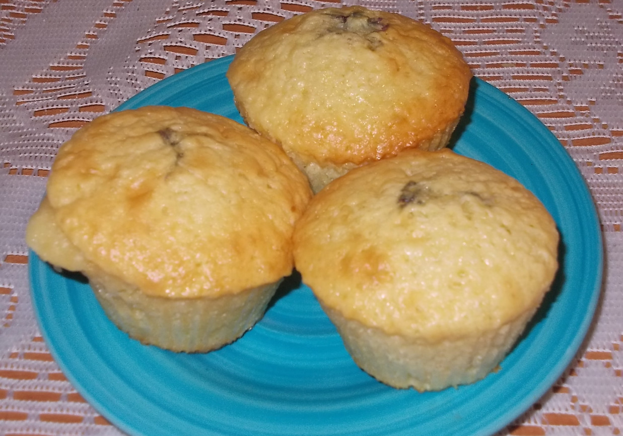 Muffinki  z wisniami foto