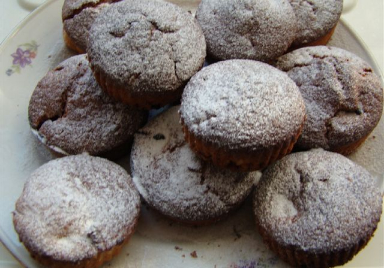 muffinki z wiśniami foto