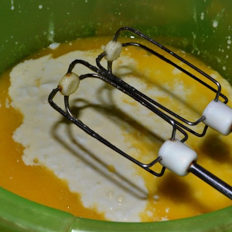 Krok 1 - Muffinki murzynki na zsiadłym mleku foto