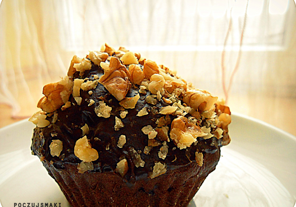 Muffiny czekoladowo-orzechowe foto