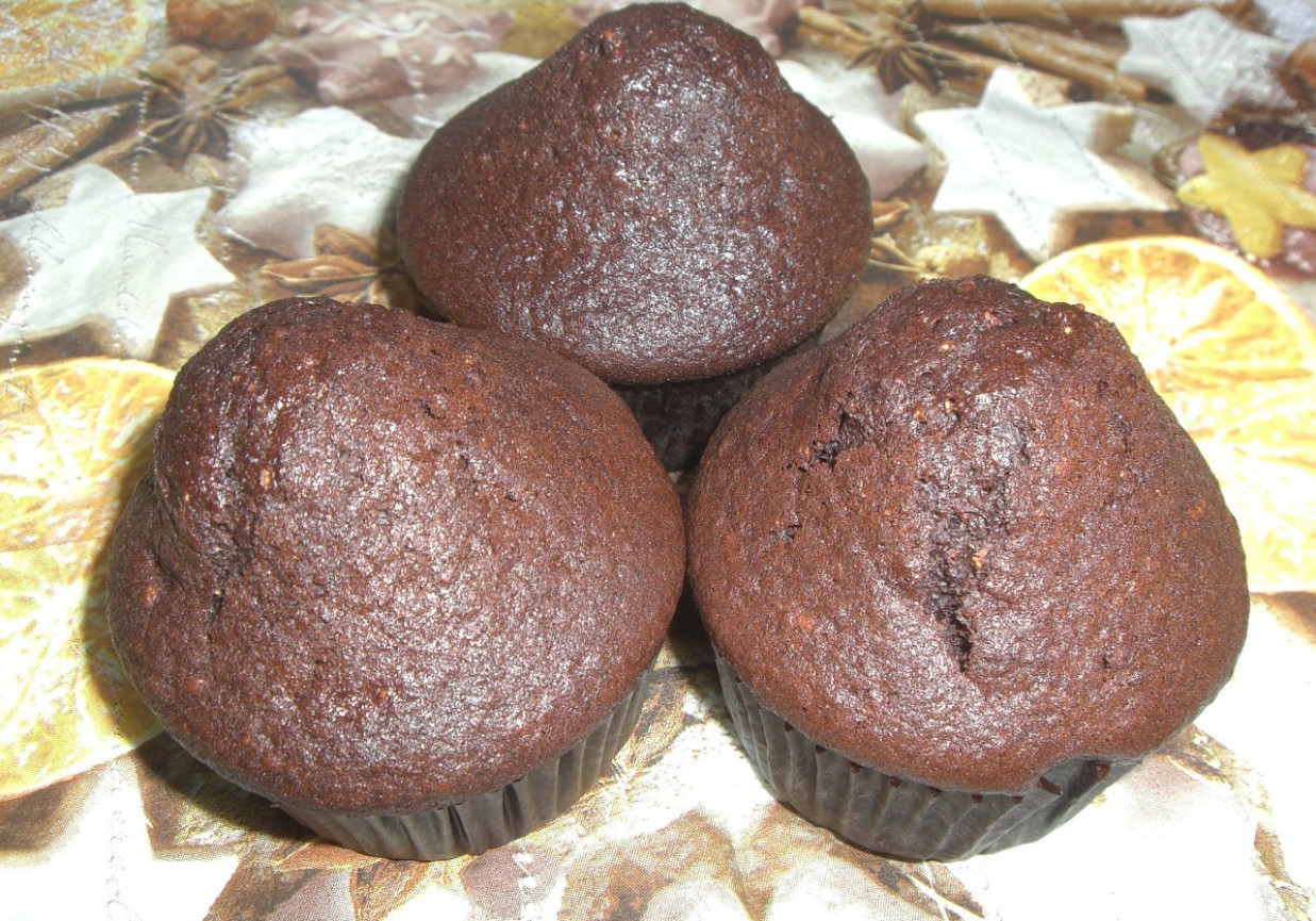 Muffiny czekoladowo-cytrynowe foto