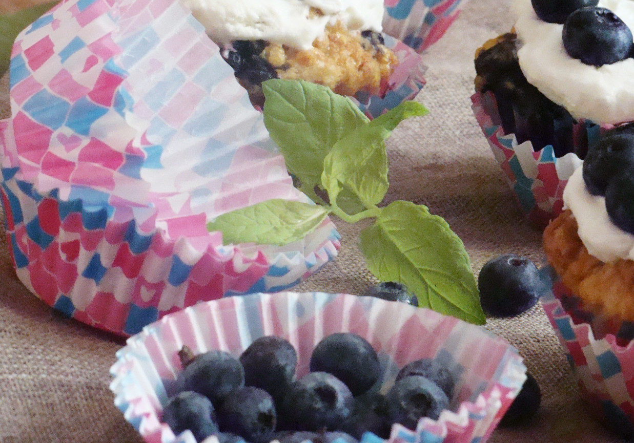 Muffiny jagodowo-borówkowe  foto