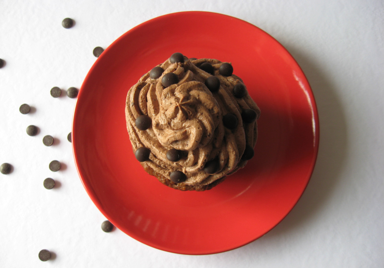 Muffiny kakaowe z musem czekoladowym foto