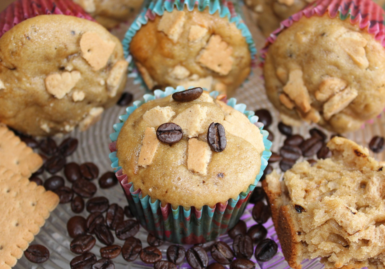 Muffiny kawowe z herbatnikami  foto