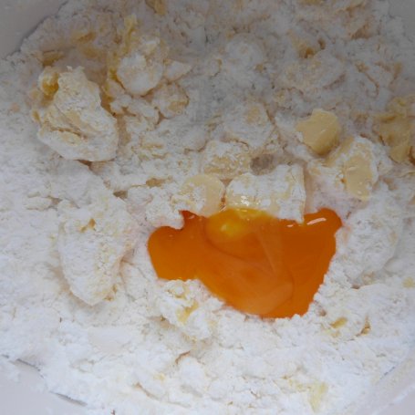 Krok 2 - Muffiny makowe ze skórką pomarańczową  foto