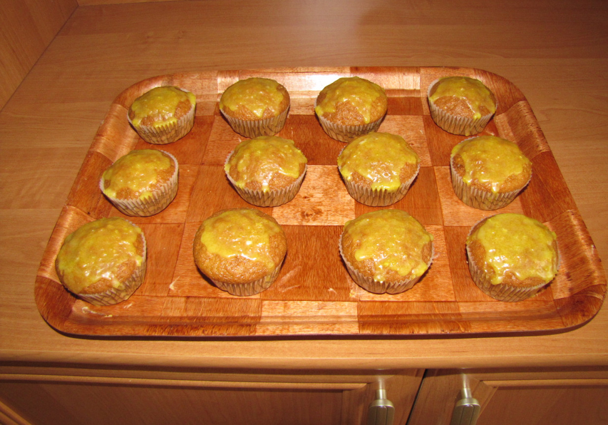 muffiny marchewkowe z lukrem foto