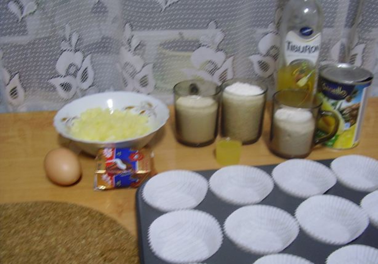 Muffiny z ananasem. foto