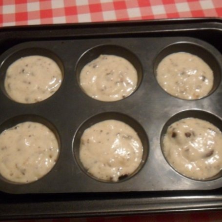 Krok 3 - Muffiny z czekoladą i skórką kandyzowaną foto