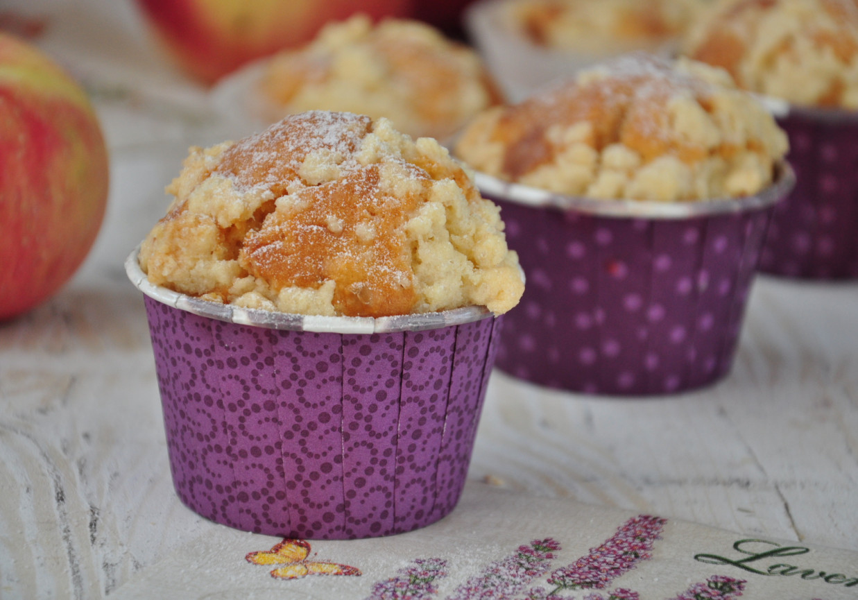 muffiny z jabłkiem  foto