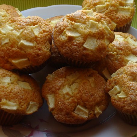 Krok 6 - Muffiny z jabłkiem foto