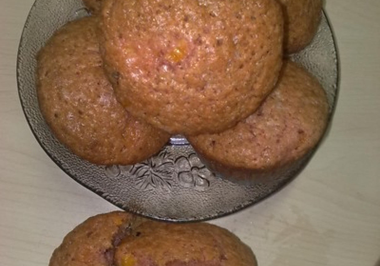 Muffiny z mandarynką, żurawiną i cynamonem foto