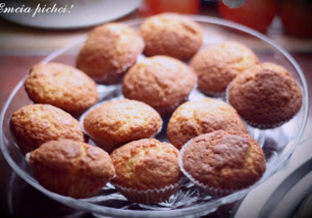 Muffiny z masą krówkową foto