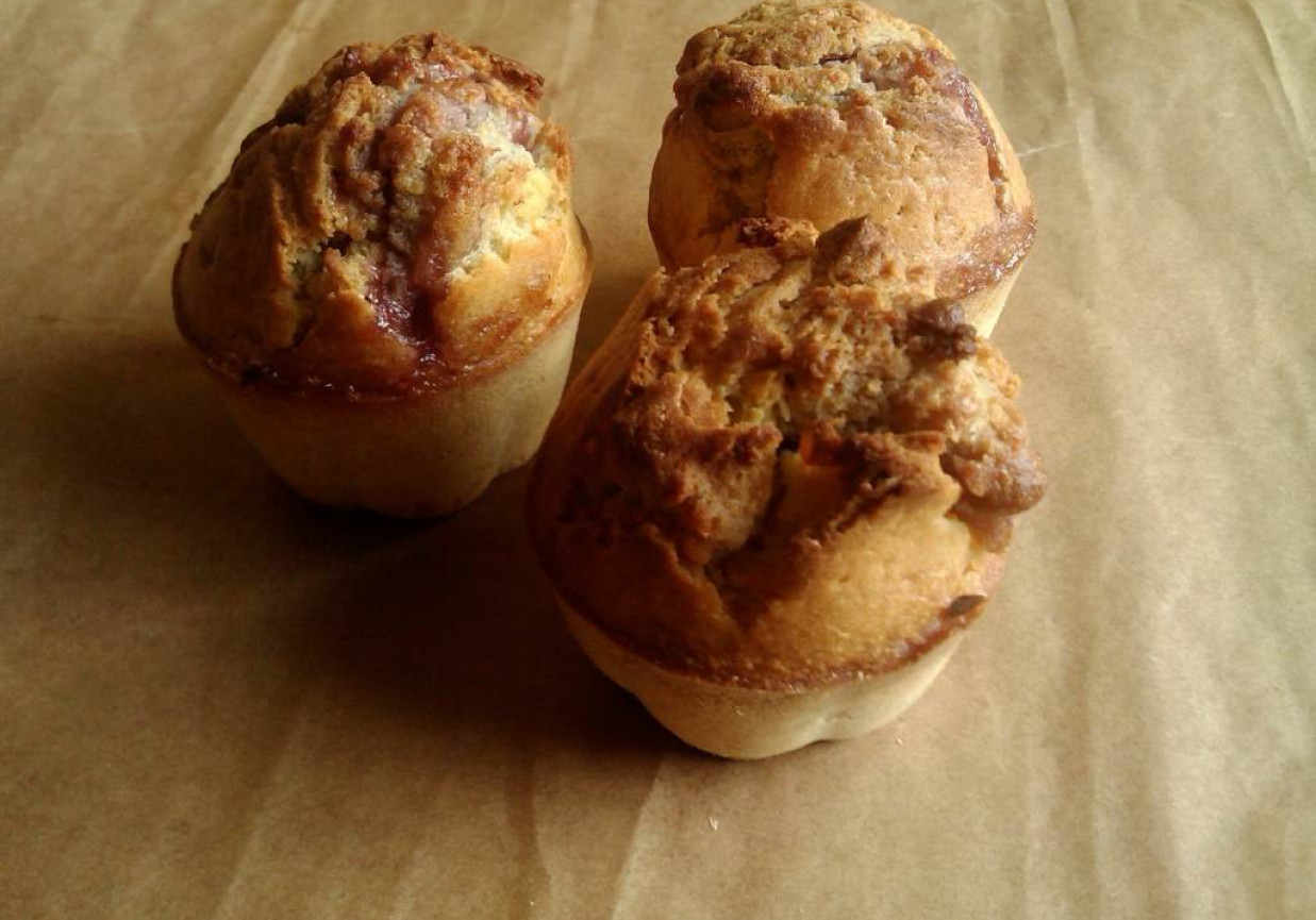Muffiny z rabarbarem foto