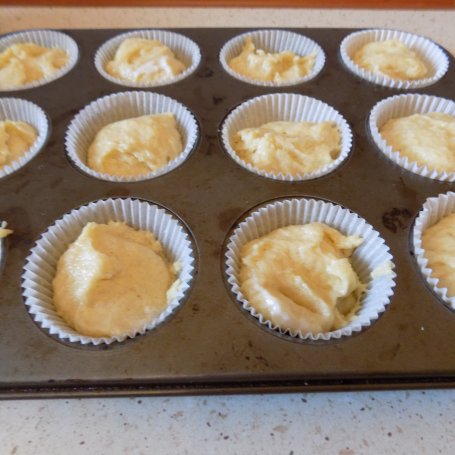 Krok 4 - Muffiny z truskawkami foto