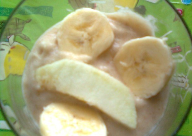 Fotografia przedstawiająca Mus jabłkowo-bananowy