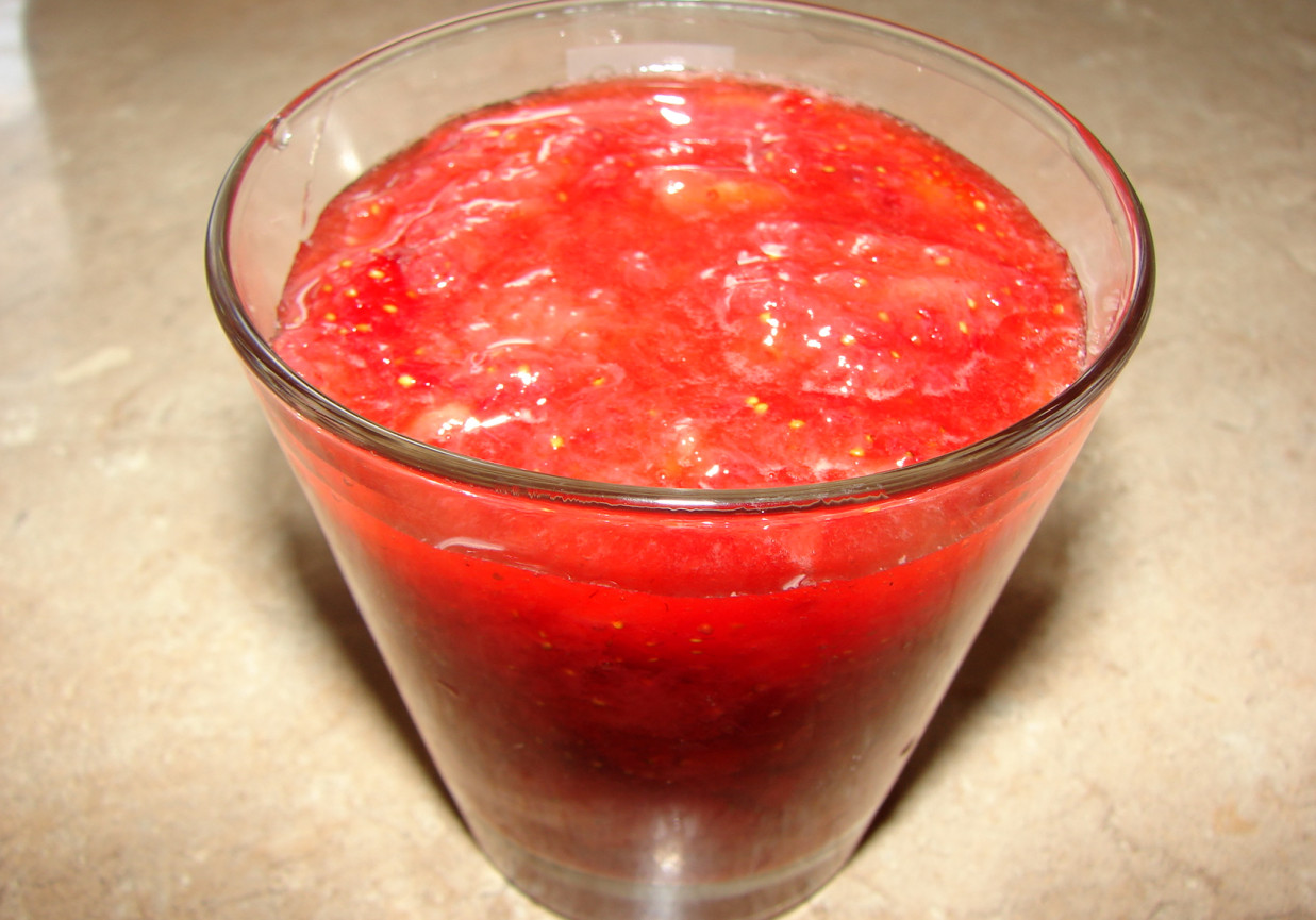 Mus truskawkowy foto