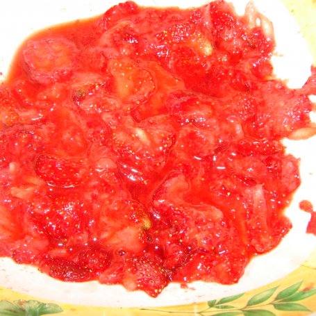 Krok 2 - Mus truskawkowy foto