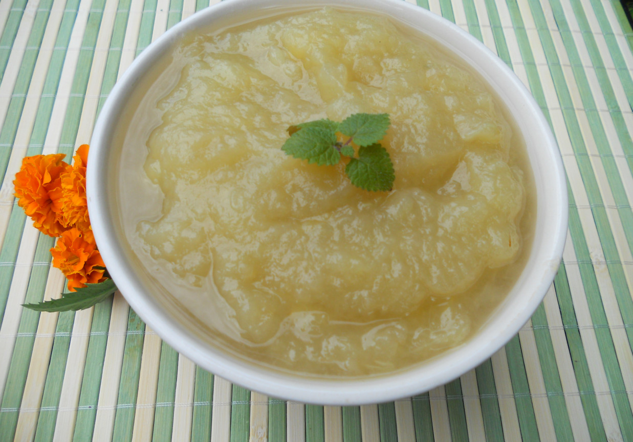 Mus z papierówek foto