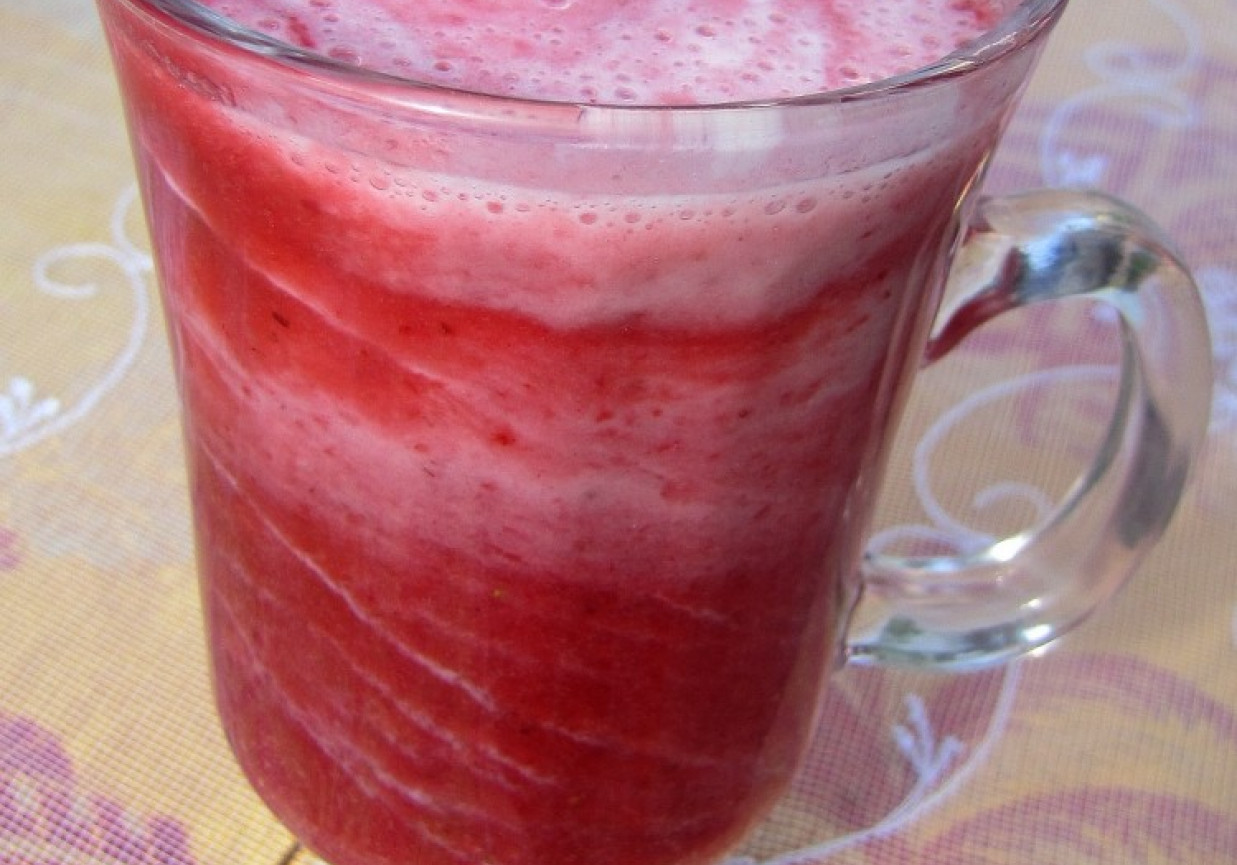 Mus z truskawek i melona DoradcaSmaku.pl