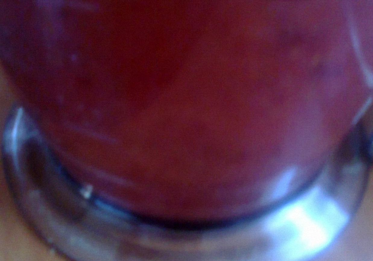 Mus ze świeżych truskawek foto