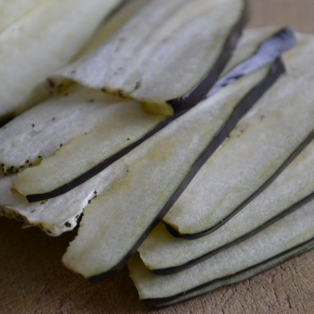 Krok 1 - MUTABAL CZYLI PASTA Z GRILLOWANEGO BAKŁAŻANA I CZOSNKU foto