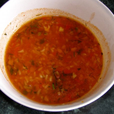 Krok 4 - na maśle zupa pomidorowo-paprykowa z ryżem... foto