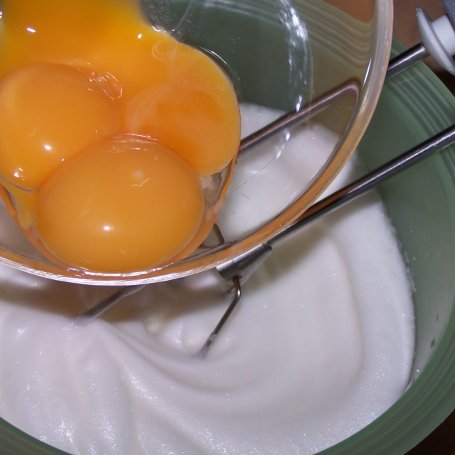 Krok 1 - Na niedzielne śniadanie, czyli omlet z oliwkami :) foto