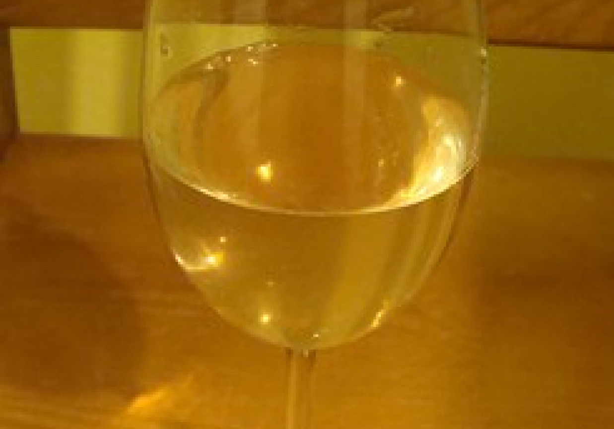 "Na zdrowie" wino z karczocha foto