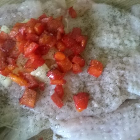 Krok 2 - Nadziane Piesi z kurczaka ananasem i papryką foto