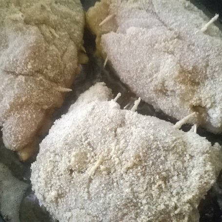 Krok 4 - Nadziane Piesi z kurczaka ananasem i papryką foto