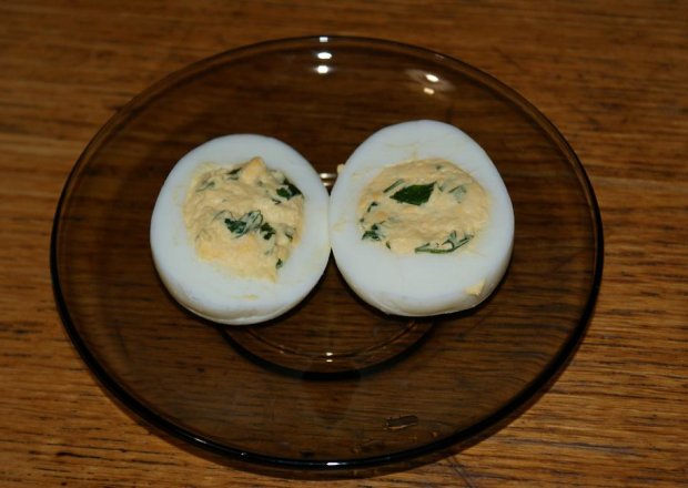 Fotografia przedstawiająca Nadziewane jaja na twardo