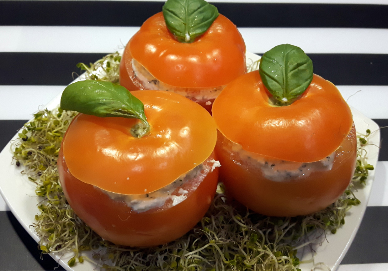 Nadziewane pomidorki foto