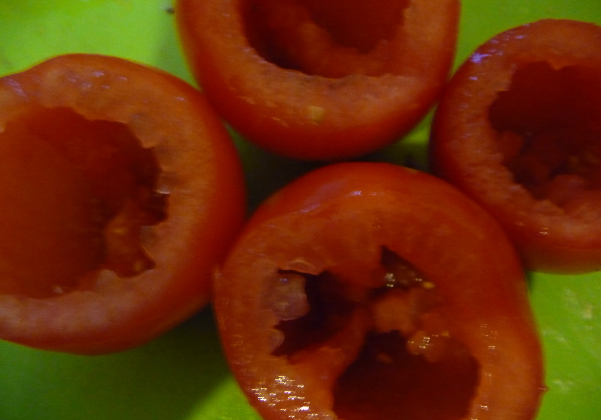 Nadziewane pomidory z grilla foto