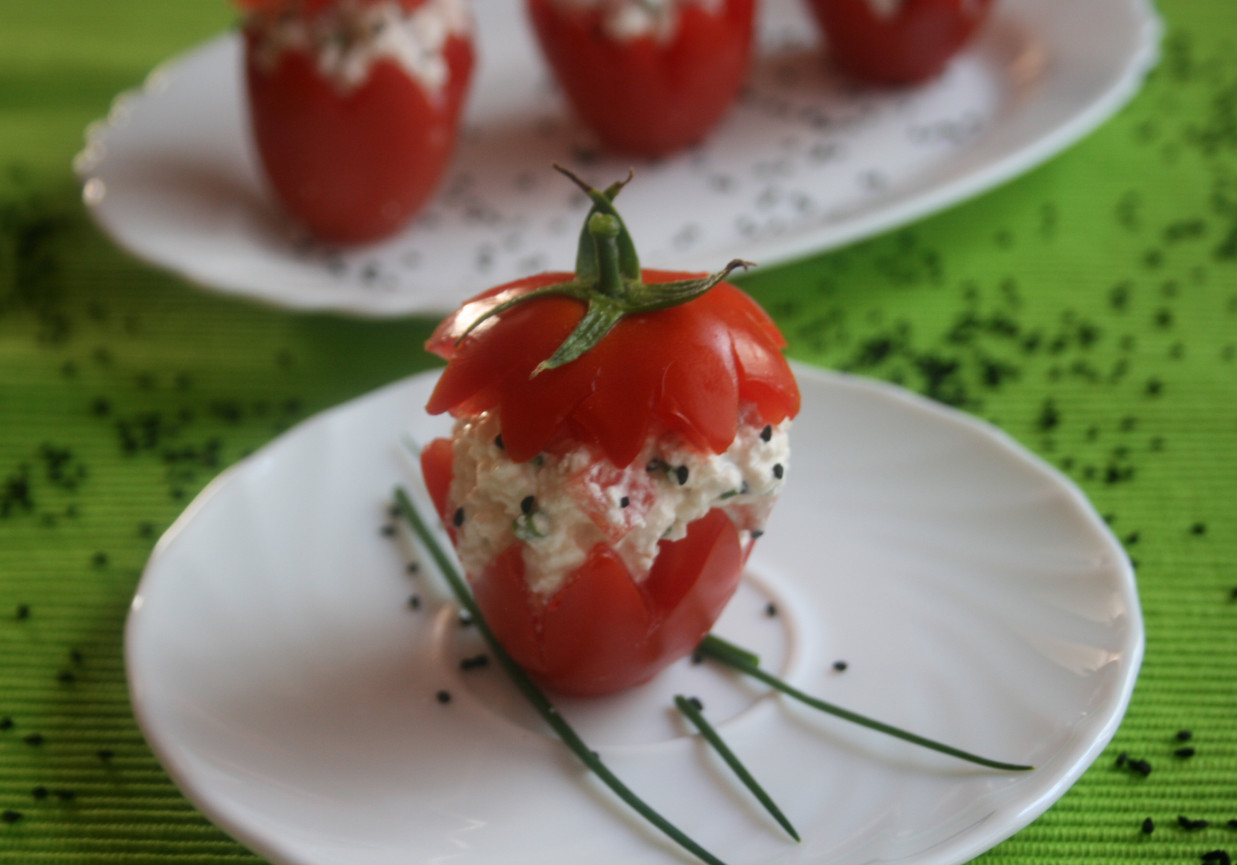 Nadziewane pomidory        foto