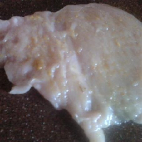 Krok 2 - Najłatwiejszy sposób na filet z kurczaka foto