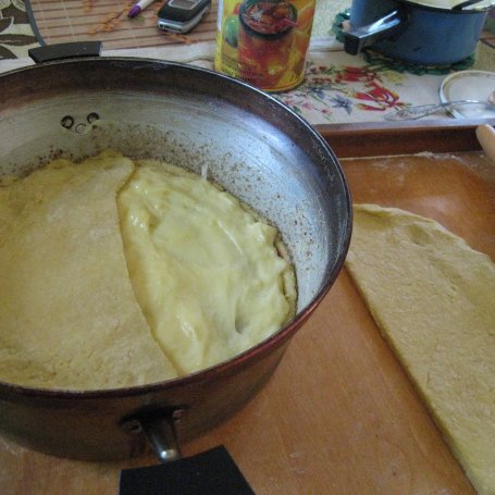 Krok 6 - Najlepsza szarlotka z budyniem ;) foto