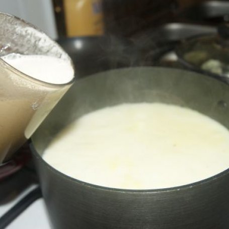 Krok 4 - Najprostsza zupa serowa foto
