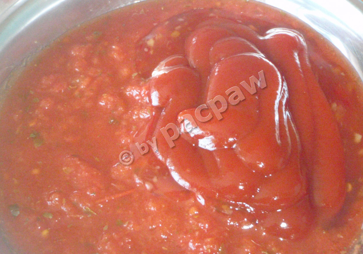 Najprostszy sos pomidorowy do pizzy foto