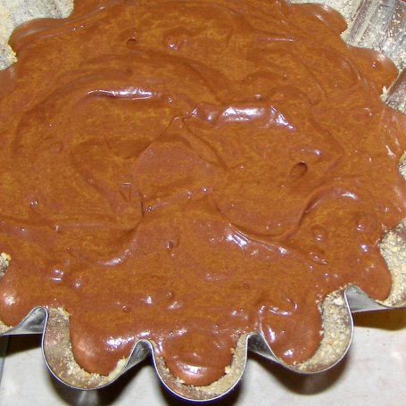 Krok 4 - najsmaczniejsza babka kakaowa z chałwą... foto