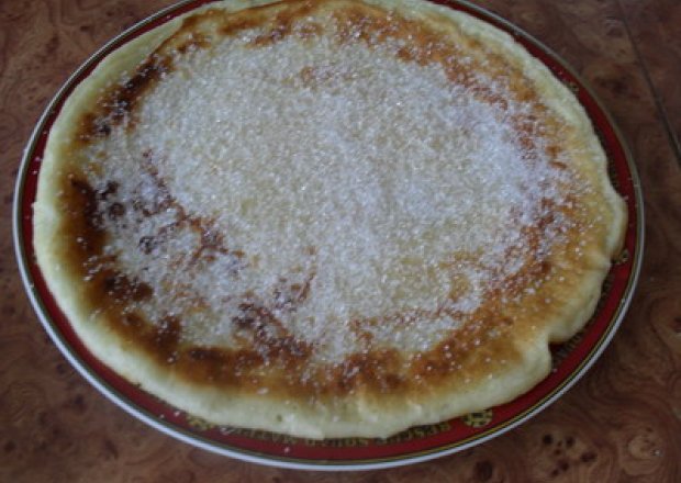 Fotografia przedstawiająca Naleśniki z cukrem.
