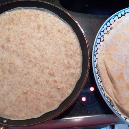 Krok 5 - Naleśniki z grillowanym ananasem foto