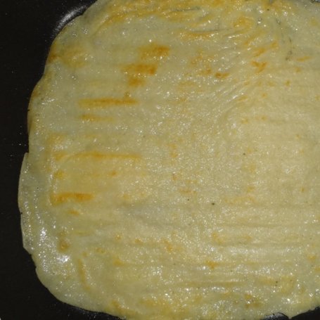 Krok 2 - Naleśniki z serem na słodko foto