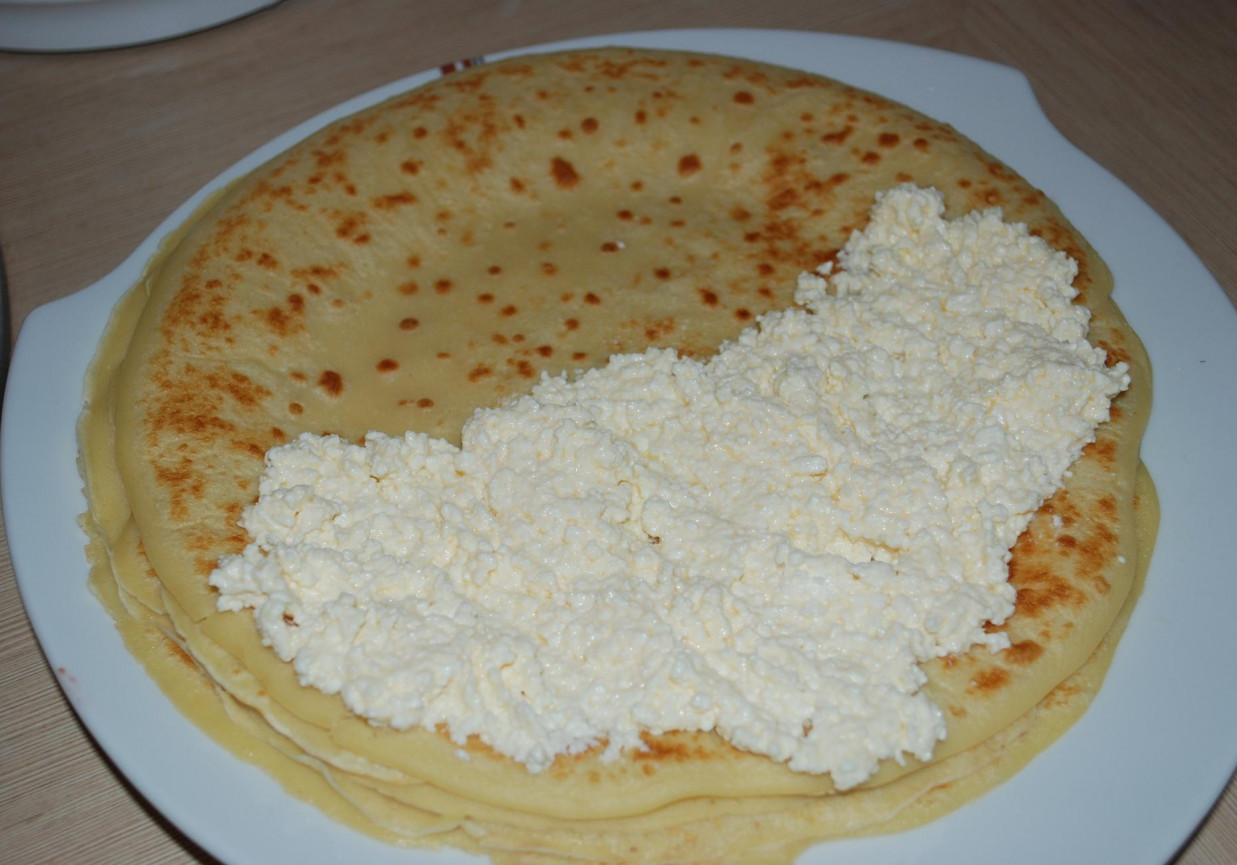 Naleśniki z twarogiem zapiekane na oleju foto