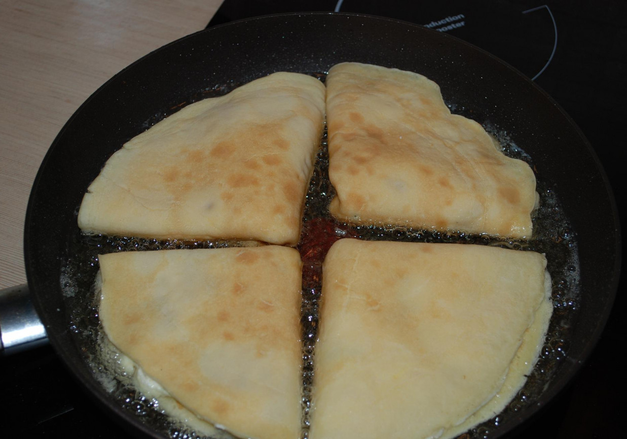 Naleśniki z twarogiem zapiekane na oleju foto