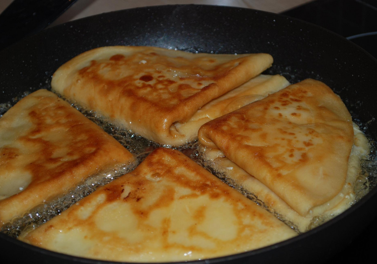 Naleśniki z twarogiem zapiekane na oleju foto