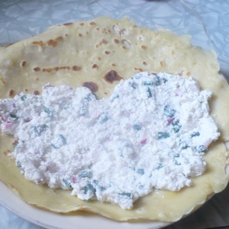 Krok 3 - Naleśniki z twarogiem foto