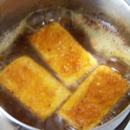 Krok 3 - Naleśniki ze smażonym tofu foto