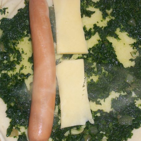Krok 4 - Naleśniki ze szpinakiem i parówką wg Zub3ra foto