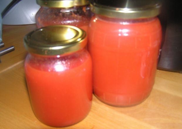 Fotografia przedstawiająca Naturalny przecier pomidorowy