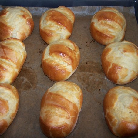 Krok 7 - Nie tylko na słodko, czyli maślane bułeczki :) foto